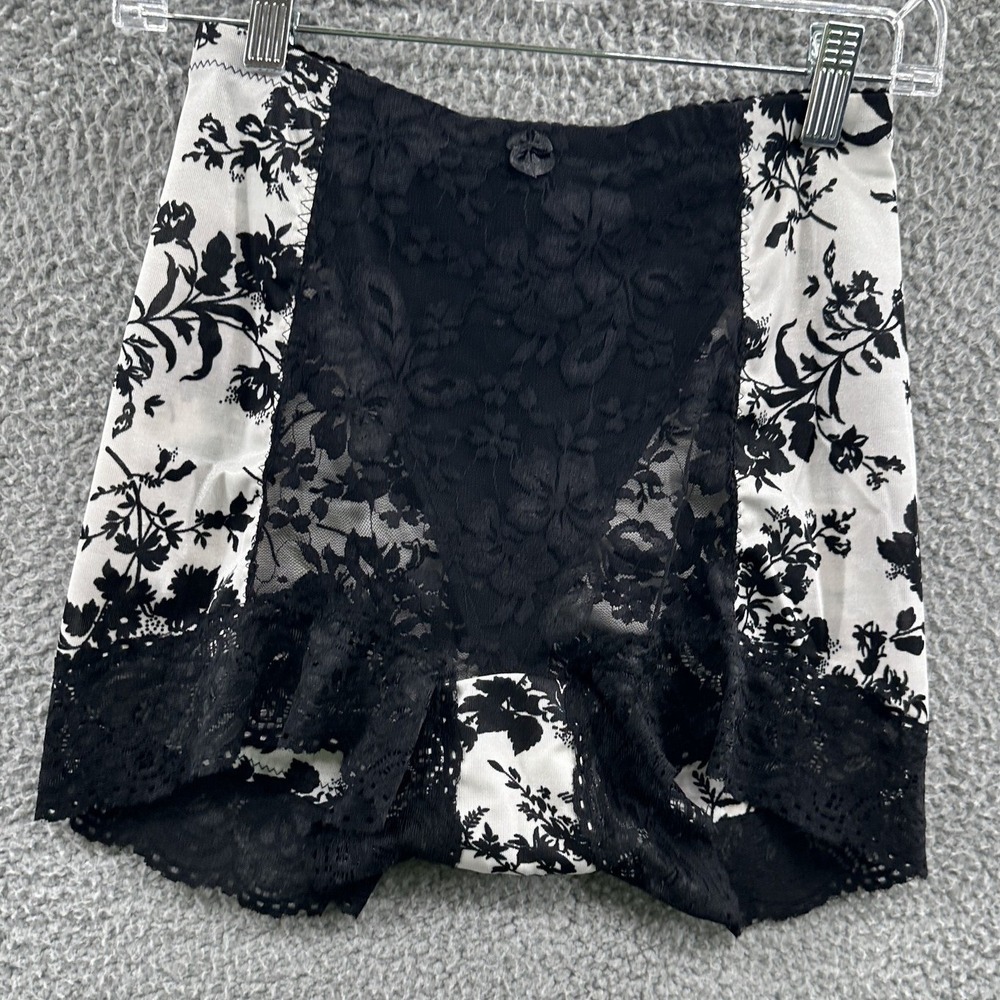 Womens High Waist Shapewear Shorts M Tummy Control Lace Smoothing Compression